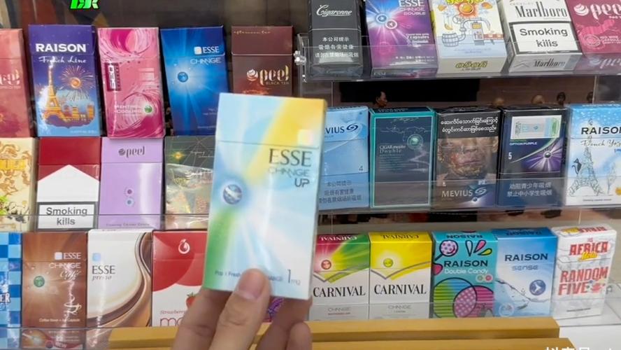外烟烟盒上都有图吗(外烟盒子上的图)